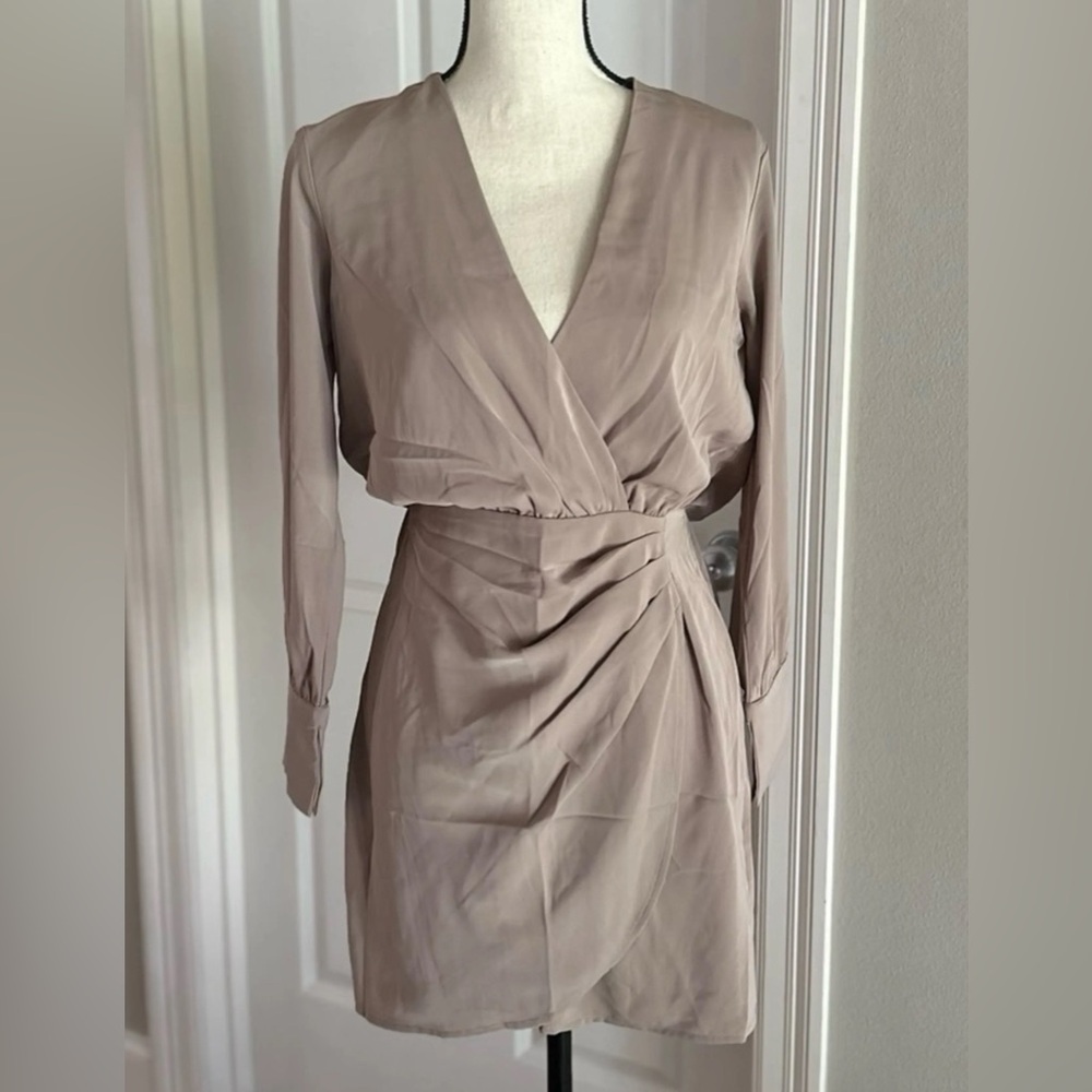 Stunning NWT Abercrombie & Fitch Asymmetrical Ruched Wrap Dress